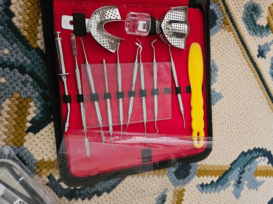 Materias para o 1 ano de medicina dentária