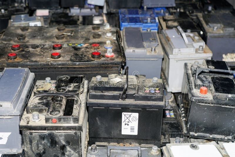 Venda e compra de sucatas .