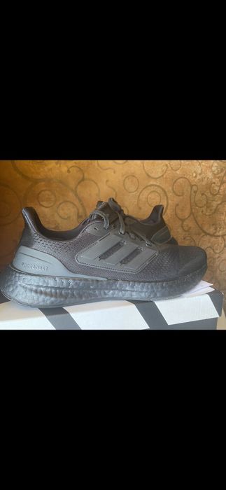 кроссовки adidas pureboost 23  us 11 eur 45  29см