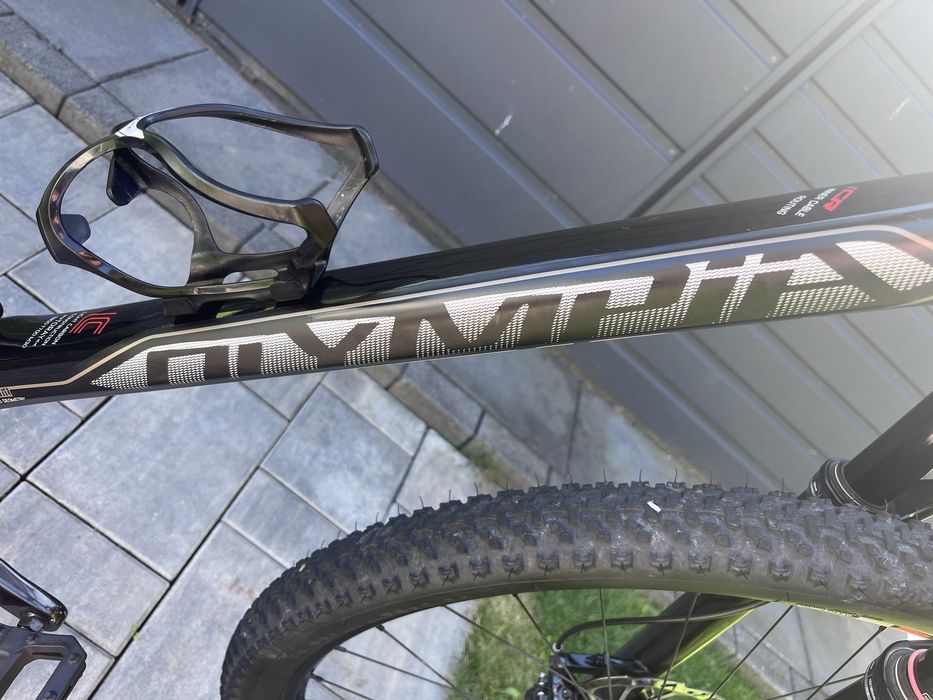 MTB Carbon Olympia CSL-X 29”  L z Austrii