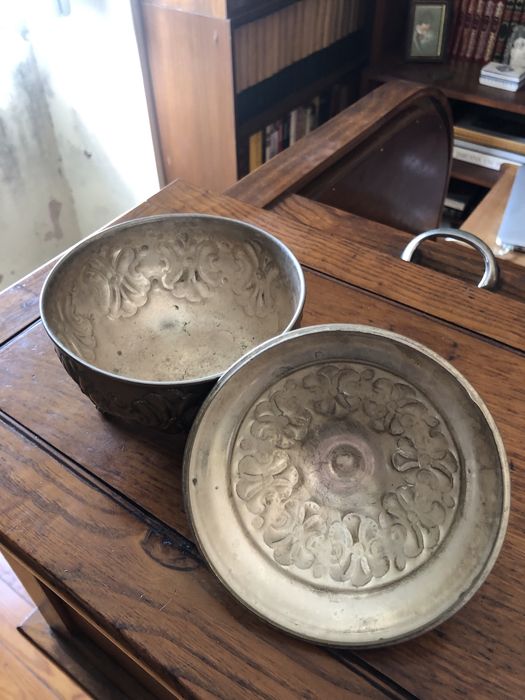 Peça  com banho de prata muito antiga