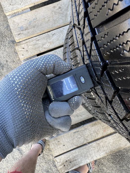 Шини колеса резина 225/45r19 Continental