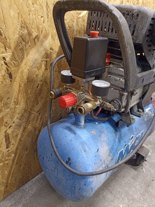 Продам компрессор Miol.