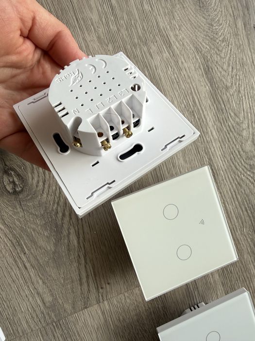 Interruptores inteligentes Wi-Fi touch