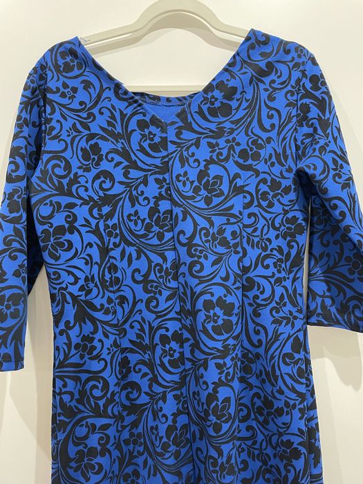 Sukienka mini elegancka ażurowy wzór chabrowa S/M uni