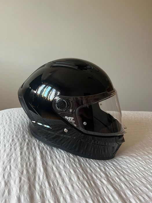 Capacete moto MT