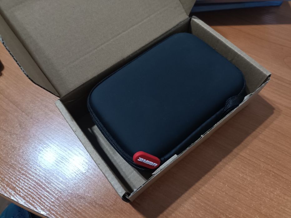 Andernic rg35xx  64gb сіра с сумкой в комплекте