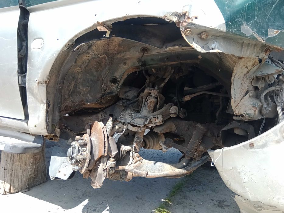 продам mitsubishi l200 4х4 після ДТП відновлення/на запчастини