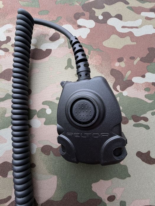 Кнопка PTT 3M PELTOR™ під Motorola DP4400/4800