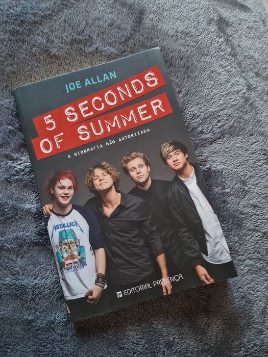 Livro dos 5 Seconds of Summer