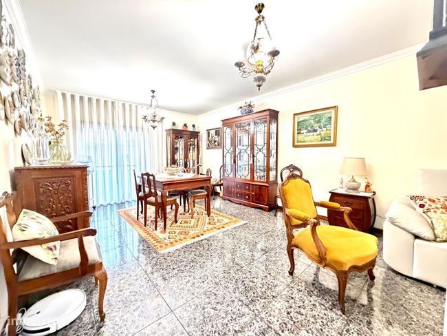 Apartamento T3 à Venda em Vila Nova de Gaia