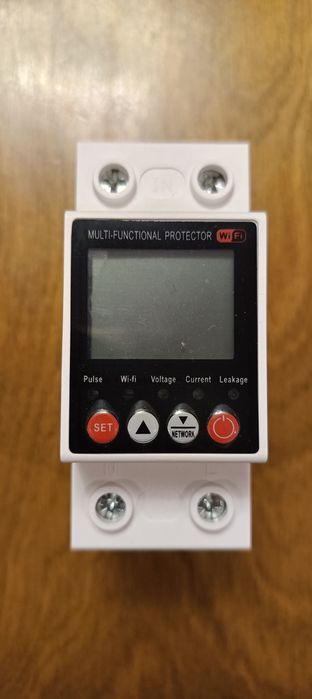 Реле напруги, захист від перенапруги