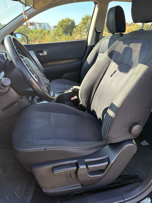 Nissan Qashqai 1.6 a gasolina (geração J10), com apenas 123.300 km | versão Acenta, do ano 2010