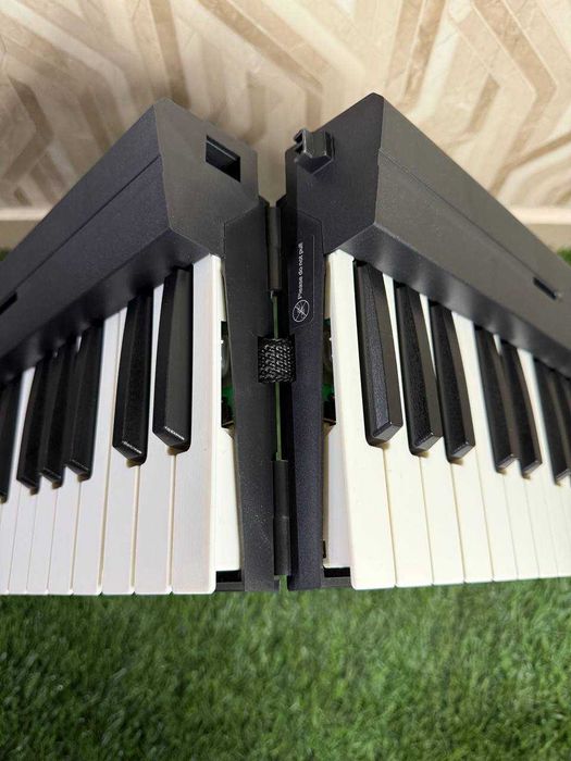 Цифрове складне піаніно Donner DP-10 | 61 клавіша | USB | Педаль