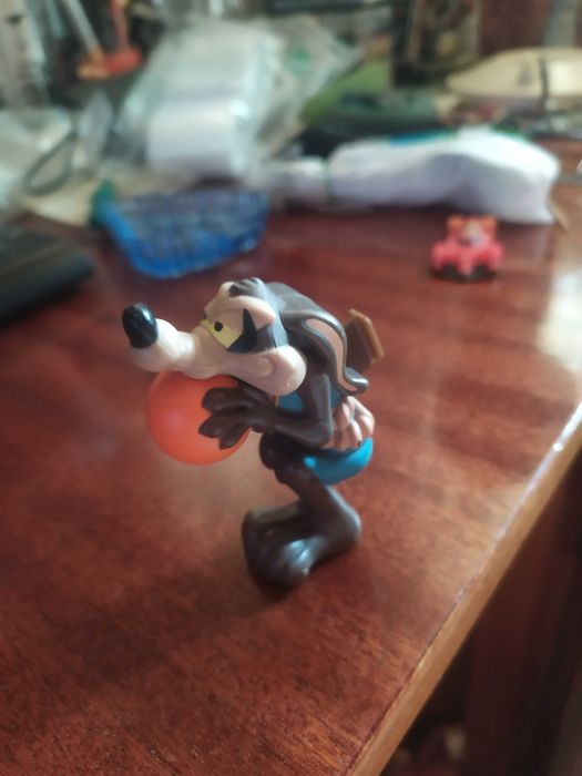 Space Jam Road Runner McDonalds Happy Meal 2020 Койот