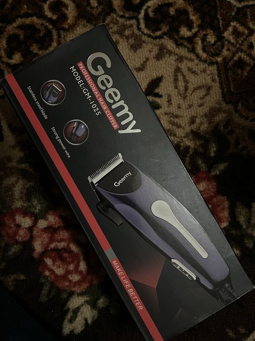 машинка для стрижки волосся Geemy GM-1025