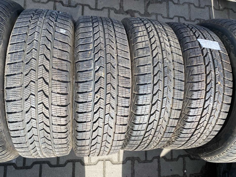 215/65r16c Good Year dot3919