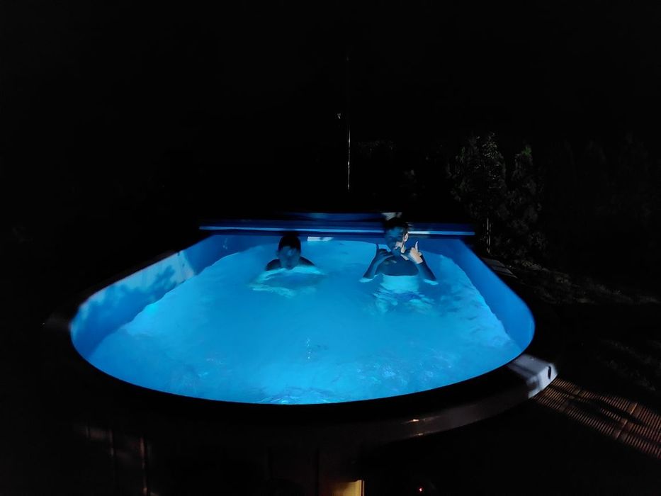 Basen poliestrowy wolnostojący jacuzzi kanadyjski SPA hydromasaż
