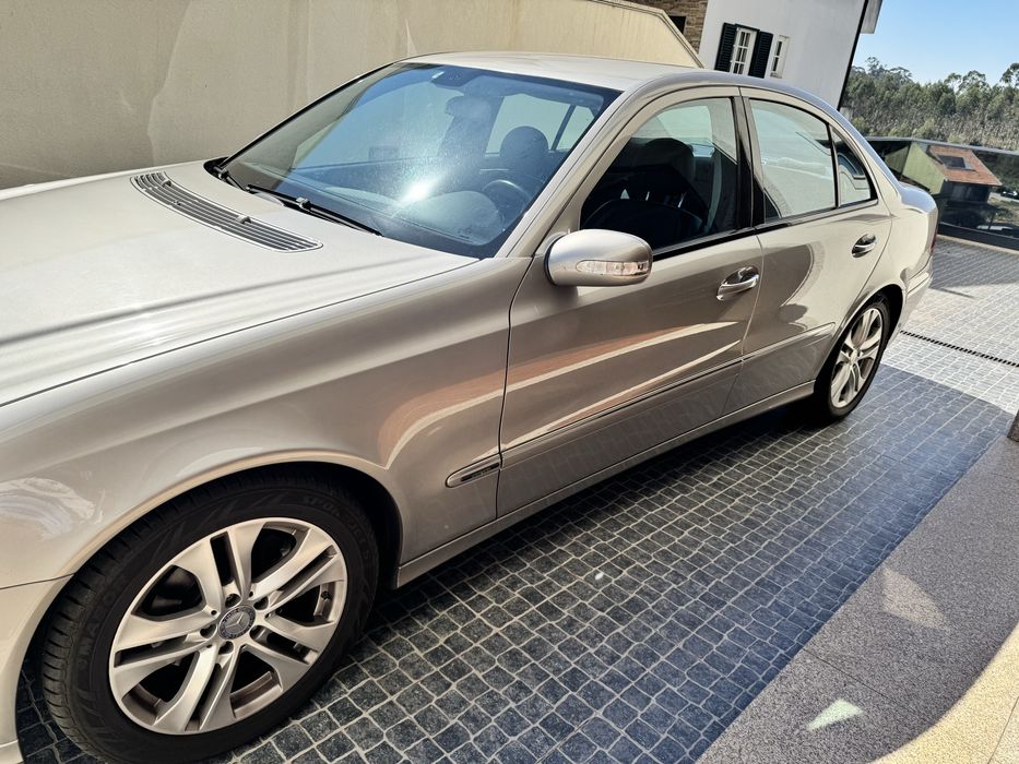 Mercedes-Benz E 270 CDI Avantgarde — 2002 — 210.000 km