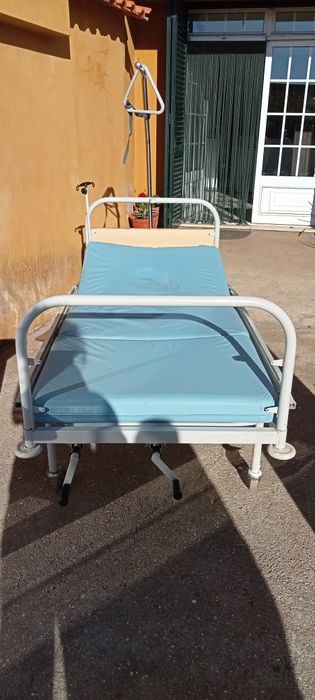 Cama articulada manual