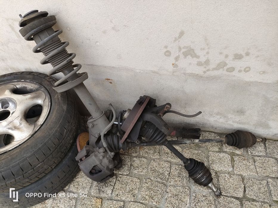 Eixo traseiro e transmissão e amortecedor Opel corsa B van