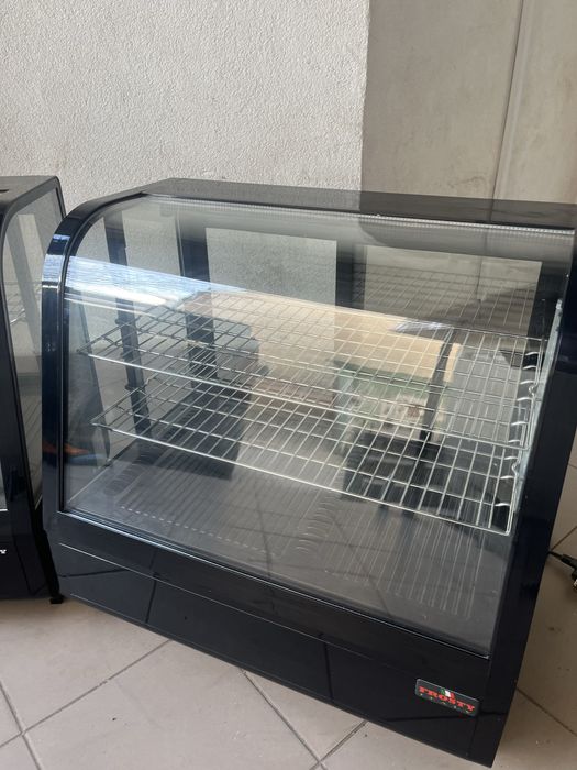 Холодильна Вітрина Кондитерська Frosty Італія Нові!!!