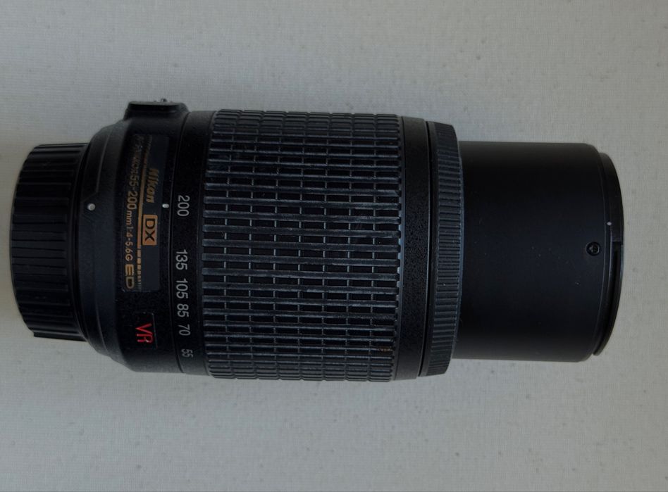 Фотоапарат Nikon D3000