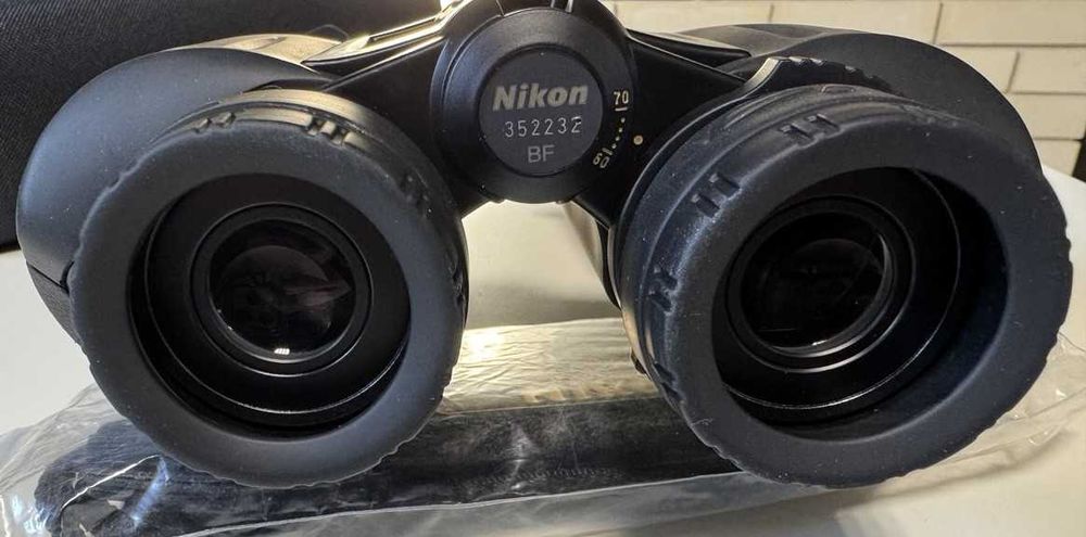 Бинокль Nikon Action EX 7x50 WP