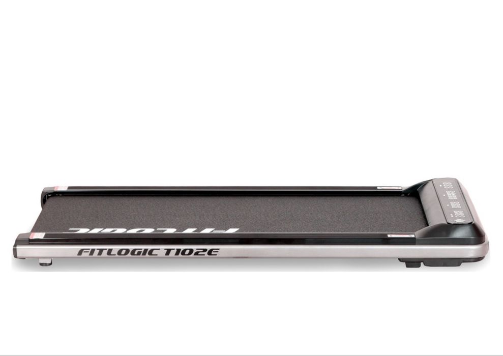 Бігова доріжка FitLogic T102E
