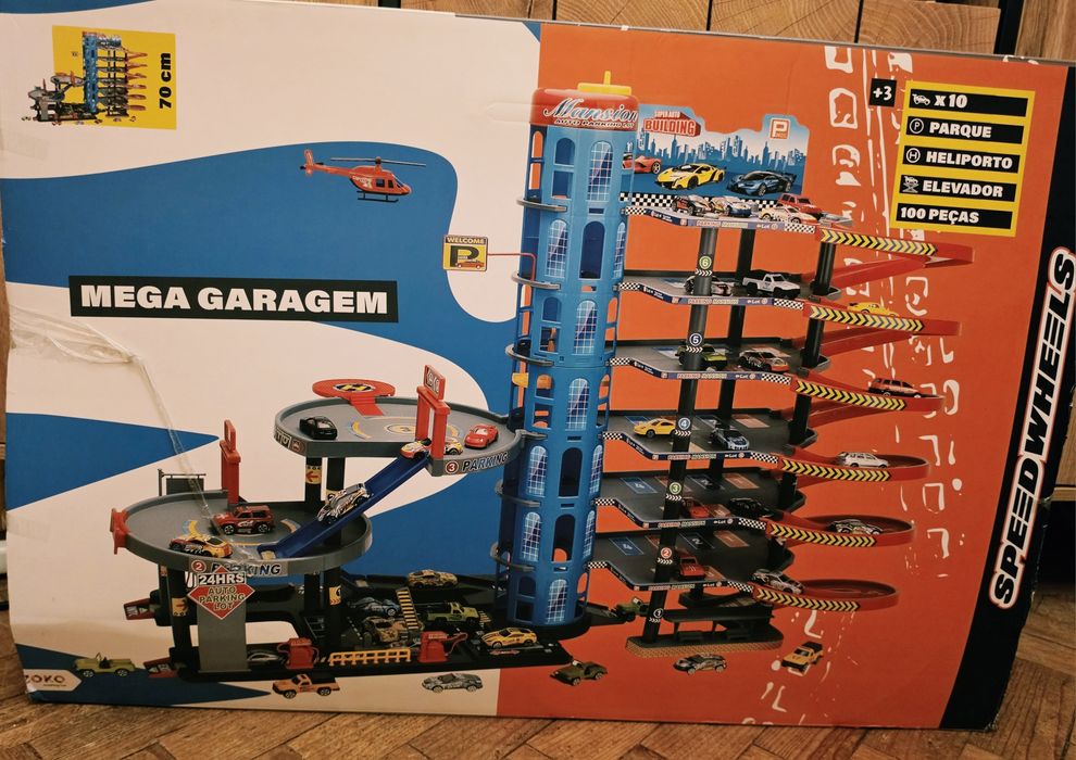 Mega garagem para crianças