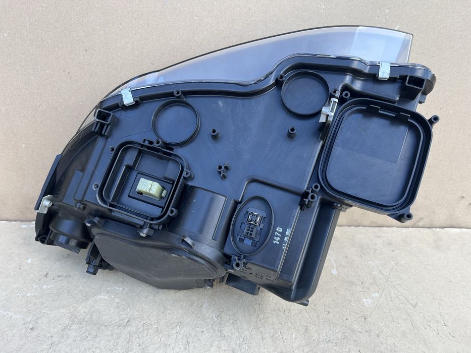 Lampa Reflektor Bi Xenon Skrętny DYNAMIC BMW 3 E92 E93 Lift LCI Europa