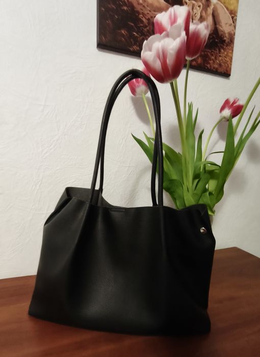 Шопер "Sinsay"  чорного кольору