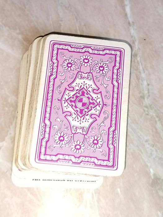 Продам игральные карты