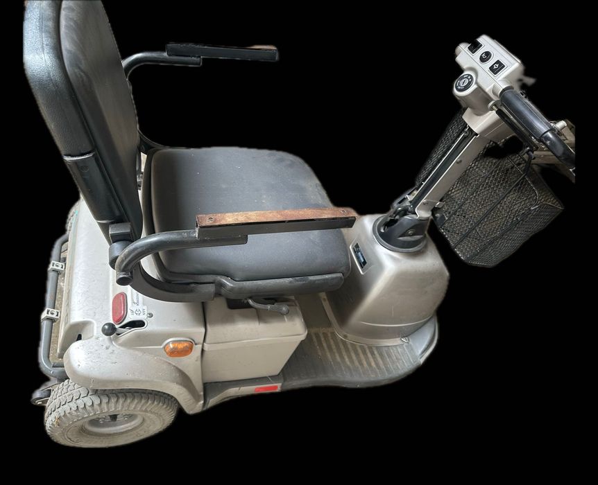 Skuter elektryczny inwalidzki