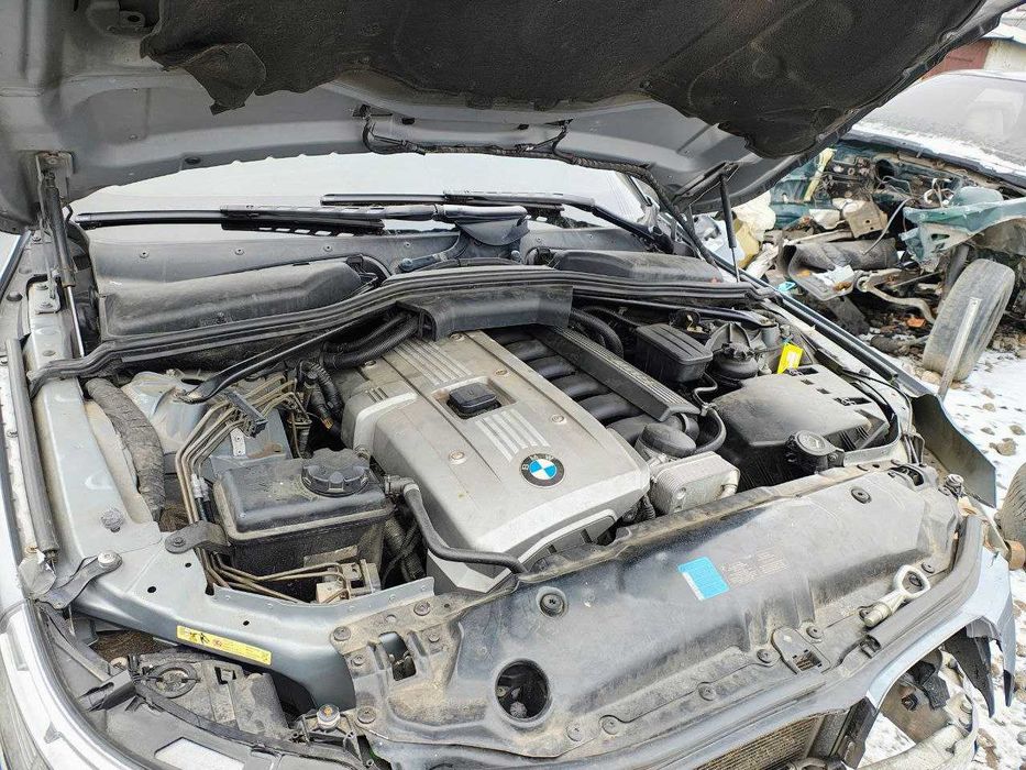 Двигун BMW N52B30 ще на авто