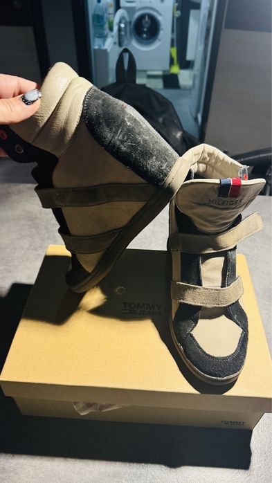 Botki Tommy Hilfinger damskie