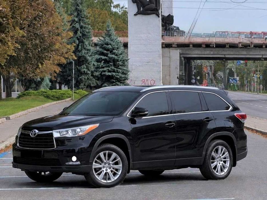 Продаю   авто TOYOTA