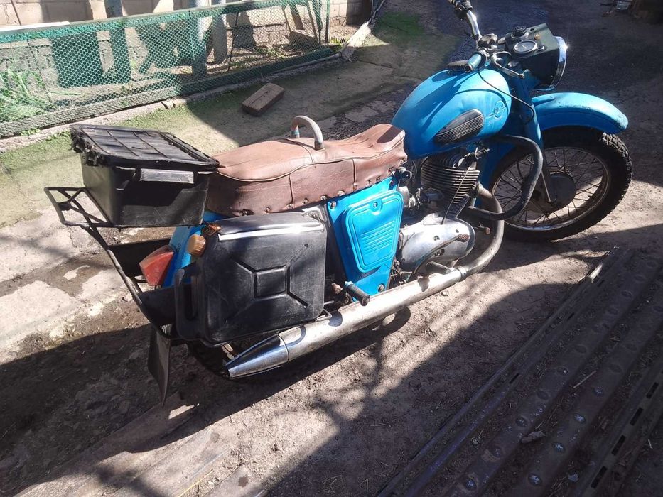 Мотоцикл иж планета 2