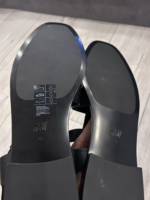 Босоніжки сандалі стильні H&M 42 р