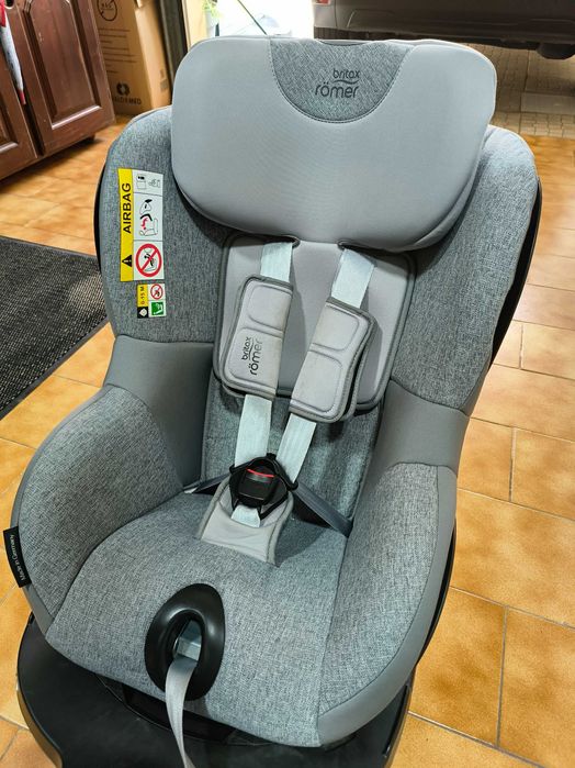 Britax Römer Cadeira Auto Dualfix M i-Size Isofix Storm Grey