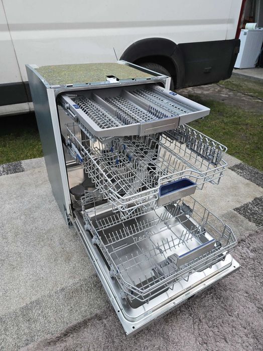 Zmywarka SIEMENS do zabudowy, wbudowany projektor, stan idealny