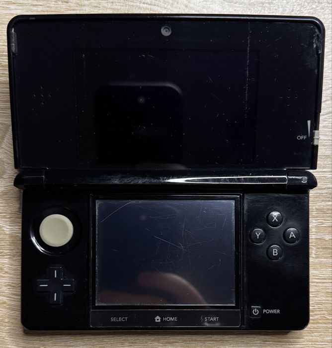 Портативная игровая приставка консоль Nintendo 3ds black 32gb