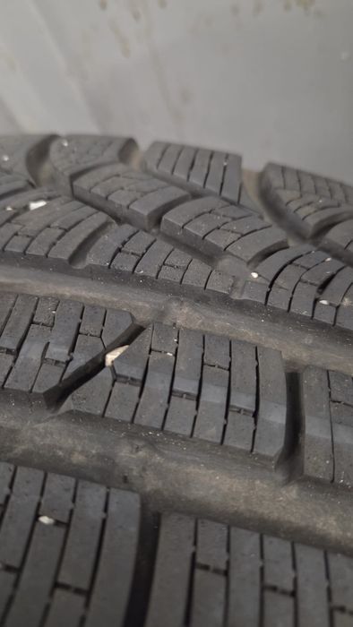 Felgi Kia Oryginał 18' z oponami Pirelli 235/45r18