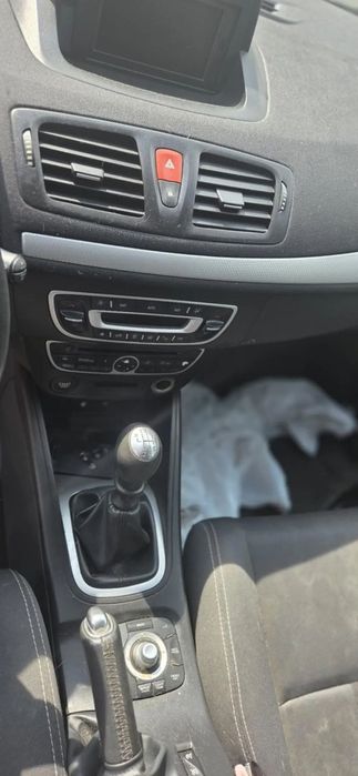 RENAULT MEGANE III radio oryginał fabryczne