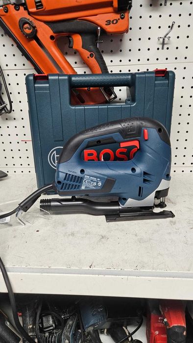 Wyrzynarka Bosch GST 90 BE 650W