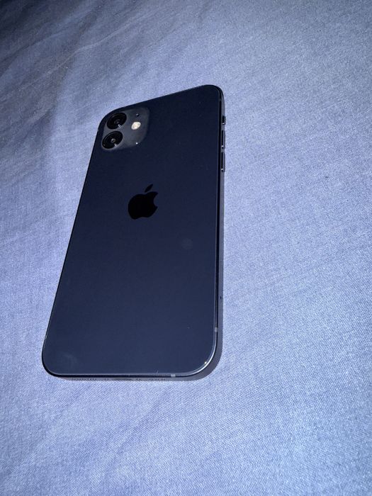 Iphone 12 preto novo