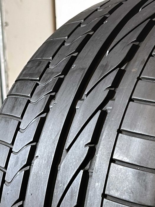 Pneus Bridgestone Potenza RE050A - 255/30/20 - Como NOVOS