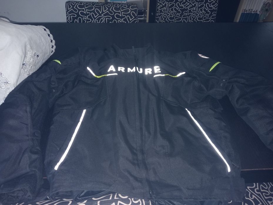 Vendo foto goretex bom estado