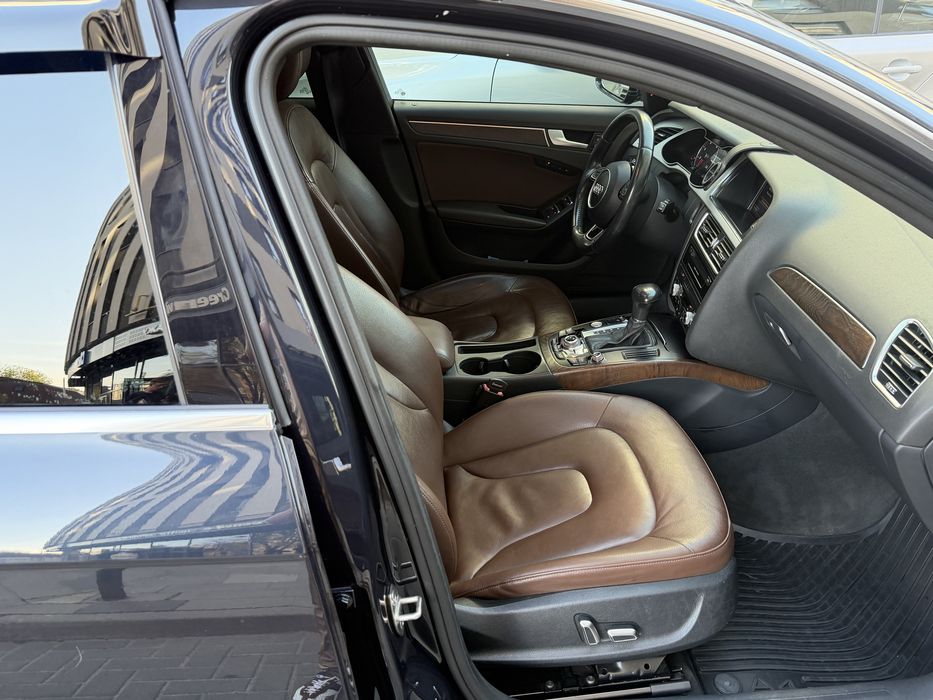 Продам Audi A4 B8