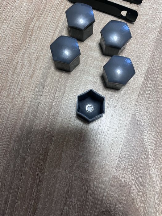 Ковпачки на болти 19мм сірі